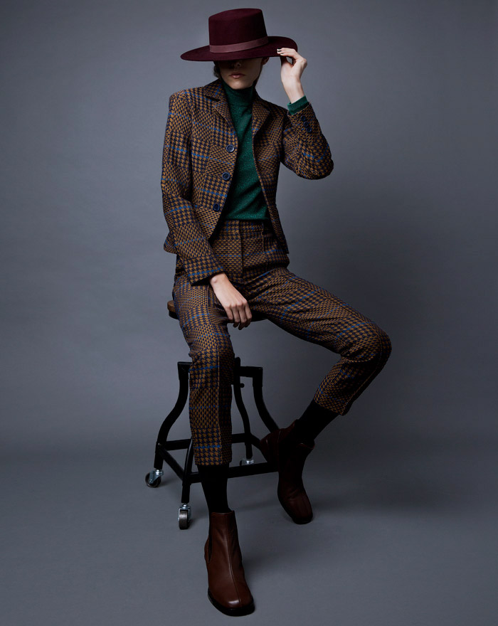 Modern suit