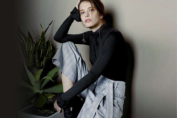 MODERN TROUSERS
