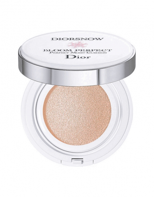  Diorsnow Bloom Perfect Brightening Perfect Moist Cushion SPF50 