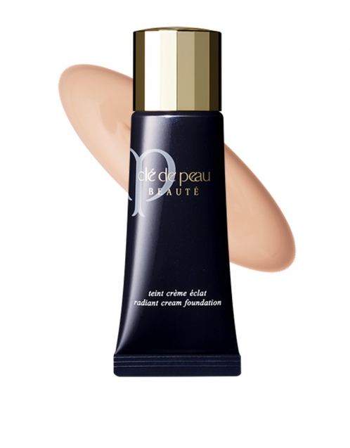 CLÉ DE PEAU BEAUTÉ 絲緞光采粉霜