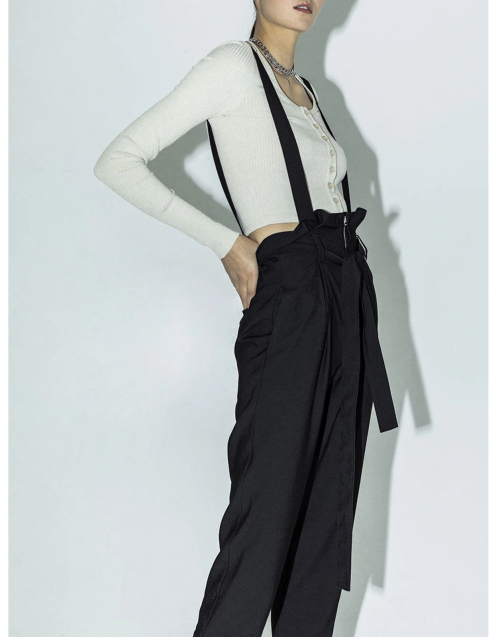 Cropped Button Top