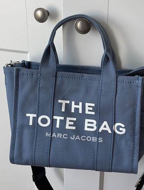 Marc Jacobs時尚焦點：5款必買單品，點燃你的潮流靈魂