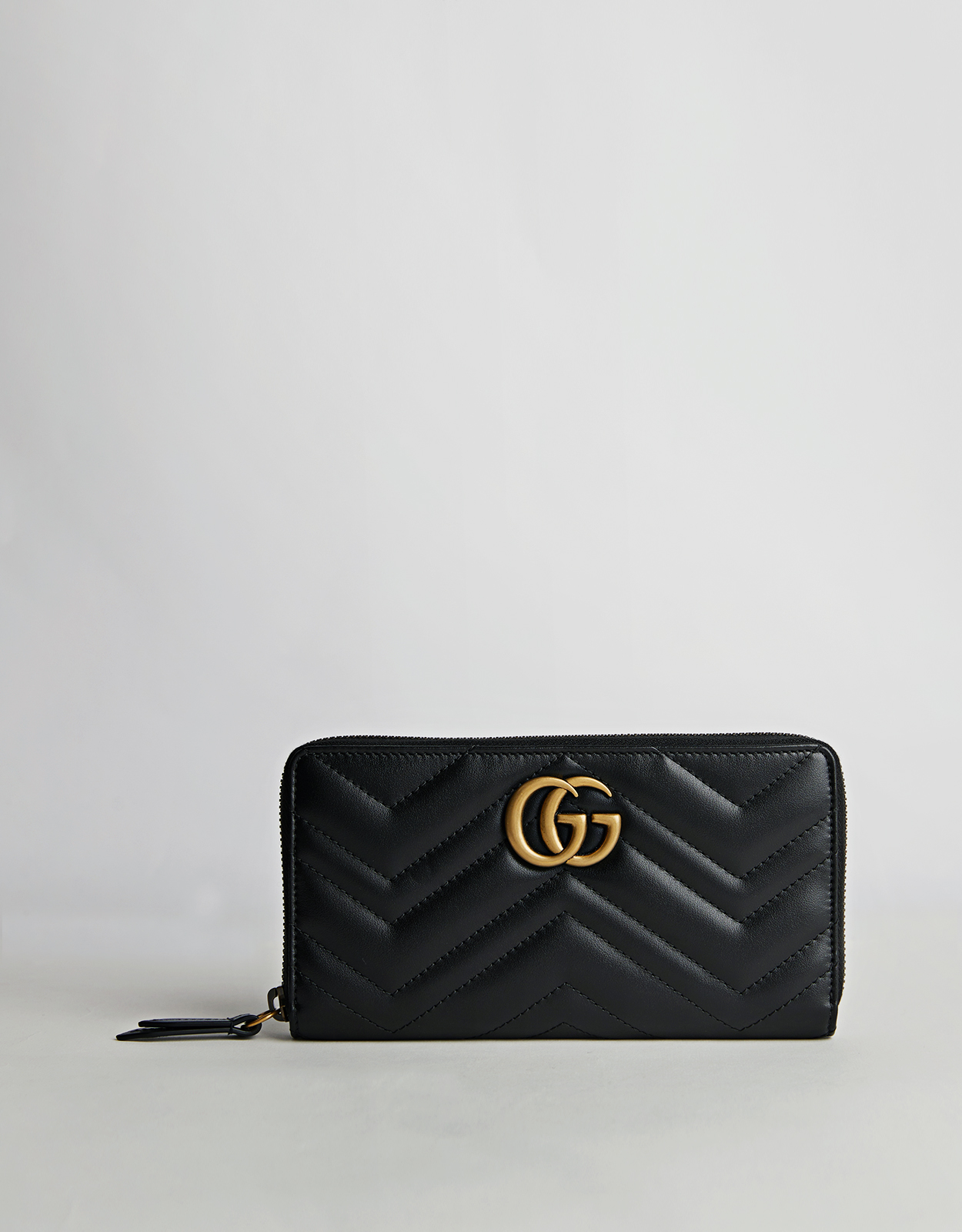 GG Marmont Leather Zip Around Long Wallet