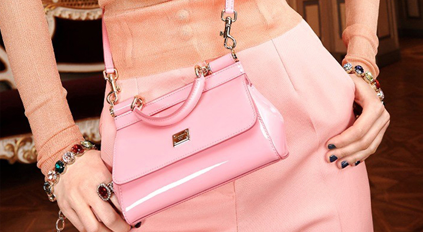 ドルチェ＆ガッバーナ: 情熱的なイタリアの魂を纏う、究極のシチリアン・エレガンス